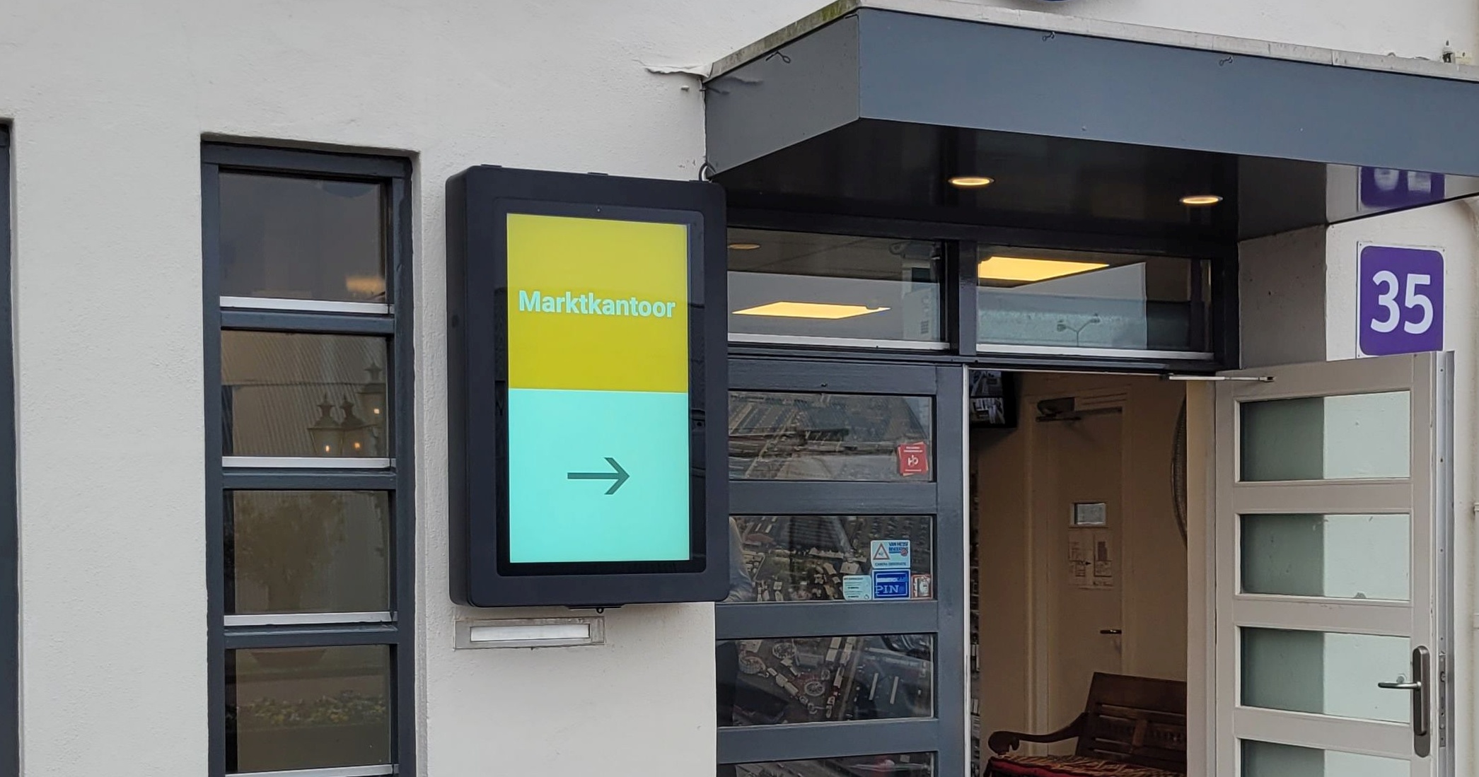 LCD display voor vitrine of binnenruimte